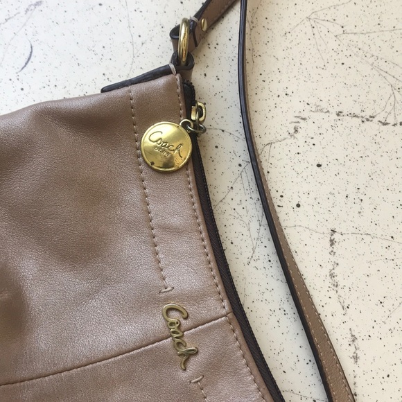 Metallic Coach crossbody bag - Picture 3 of 7